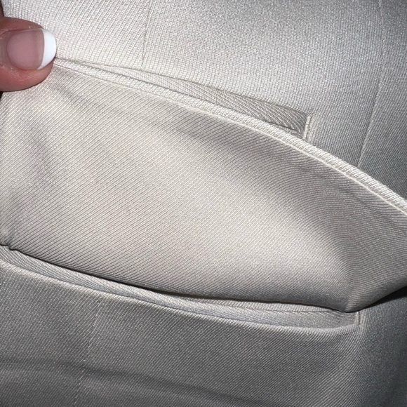 Club Monaco blazer🤍 - Picture 2 of 3